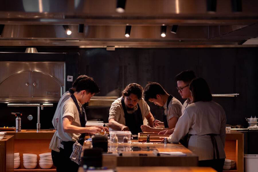 darren_teoh_dewakan_michelin_stars_04